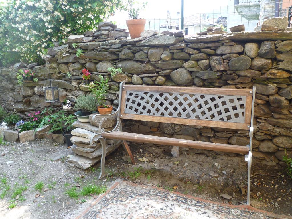 B&B Il Castello Lago Maggiore Con Terrazza Cossogno Luaran gambar